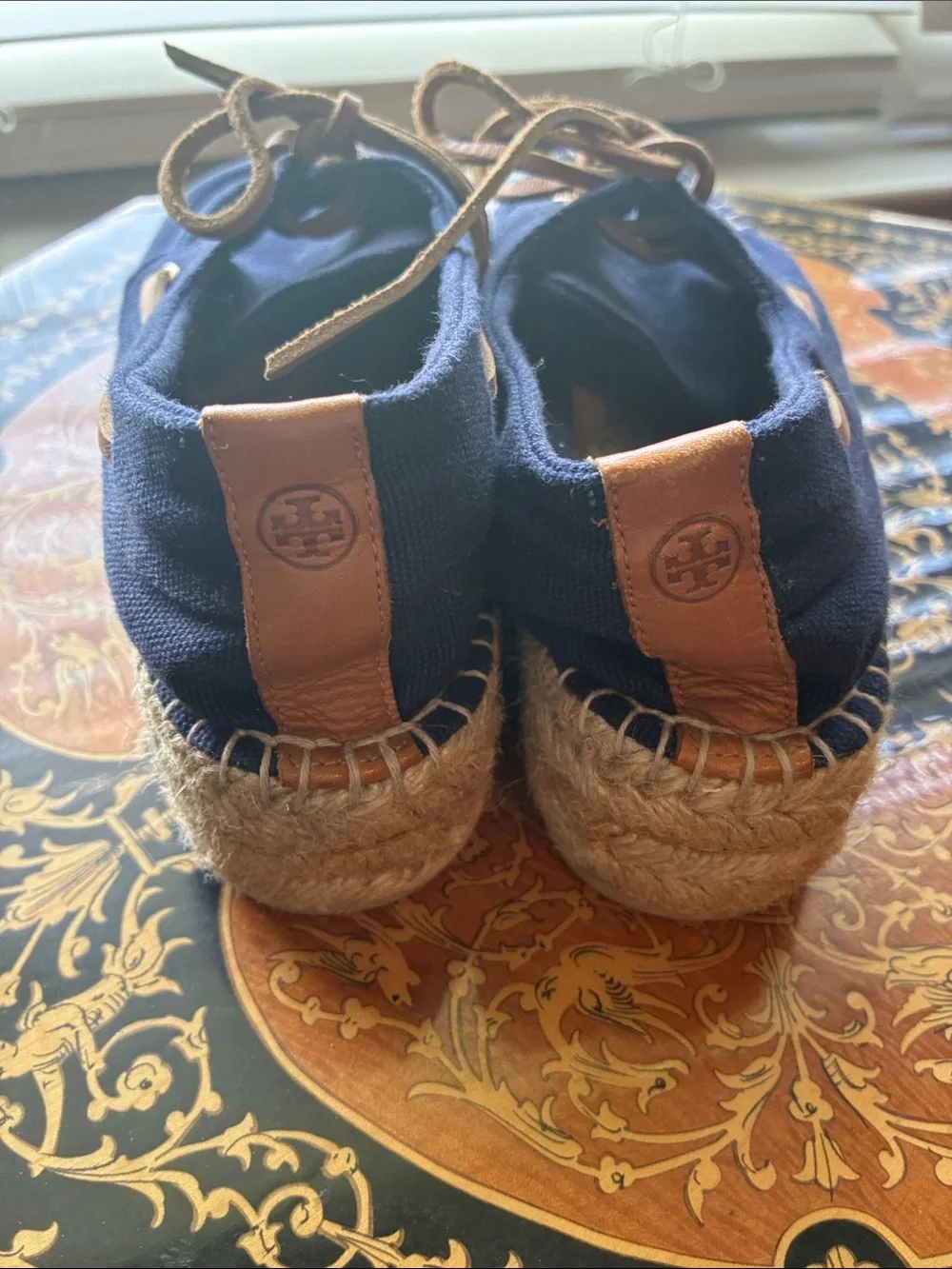 Tory Burch Navy Blue Canvas Espadrille Boat Shoes with Tan Laces size 7 like new